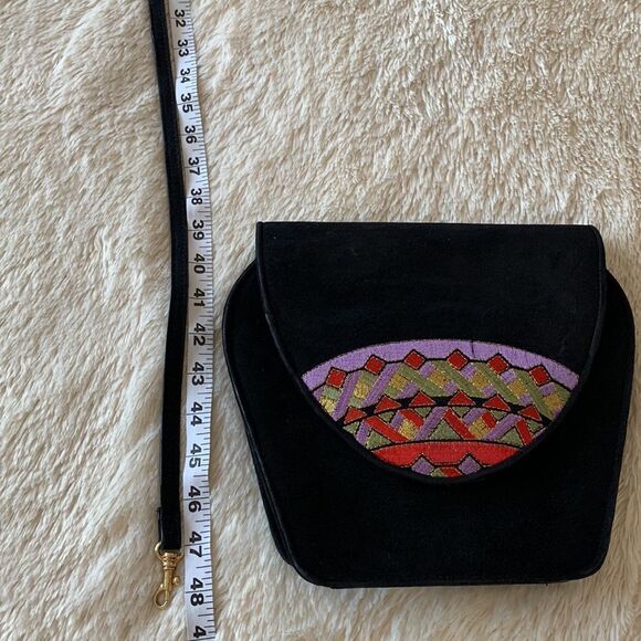 Vintage J.Renee 80s black suede purse - Picture 13 of 16